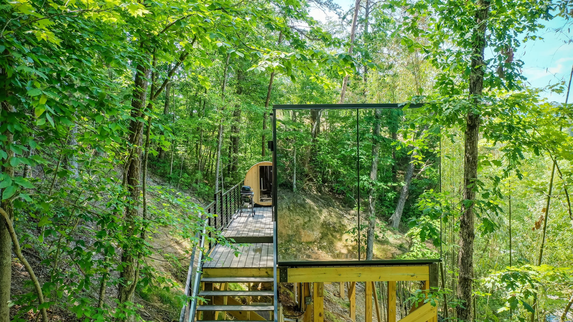 ce934c8b-70e4-4383-abe8-8f48ccabc588